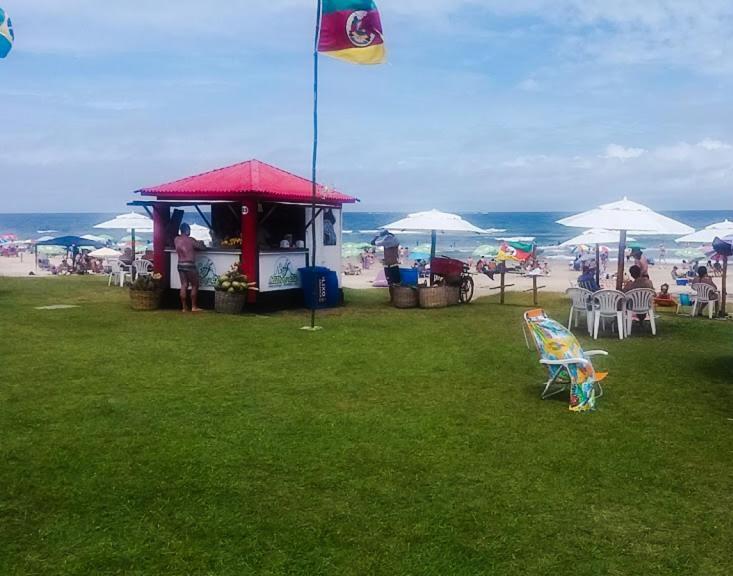 Kitnet S2 Em Torres-Rs - Na Mais Bela Praia Gaucha - Cozinha - Banheiro - Ar Condicionado - Tv Smart 32' - Wi-Fi - Estacionamento - Anfitria Superhost No Bnb Εξωτερικό φωτογραφία