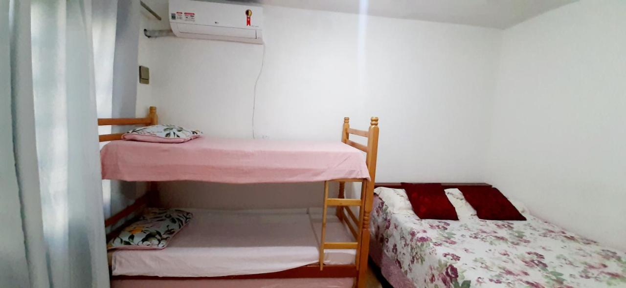 Kitnet S2 Em Torres-Rs - Na Mais Bela Praia Gaucha - Cozinha - Banheiro - Ar Condicionado - Tv Smart 32' - Wi-Fi - Estacionamento - Anfitria Superhost No Bnb Εξωτερικό φωτογραφία